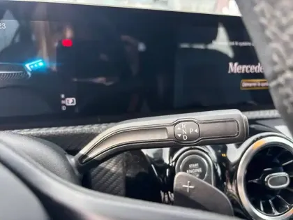 Photo 21 Mercedes Classe A  180 7G-DCT