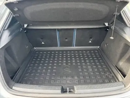 Photo 15 Mercedes Classe A  180 7G-DCT