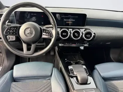 Photo 9 Mercedes Classe A  180 7G-DCT