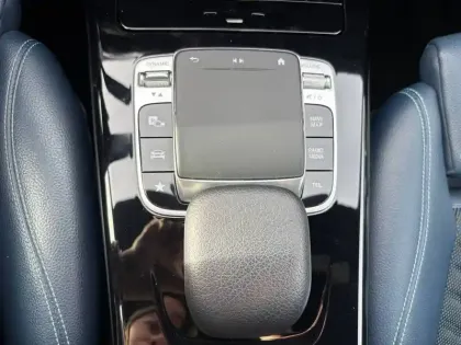 Photo 27 Mercedes Classe A  180 7G-DCT