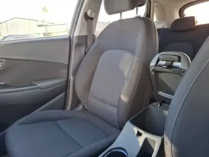 Photo 80 Hyundai Kona  1.6 GDi Hybrid