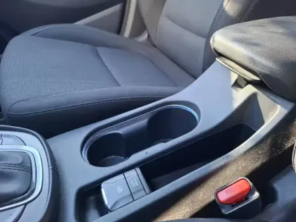 Photo 79 Hyundai Kona  1.6 GDi Hybrid