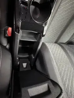 Photo 101 Peugeot 208  100 S&S BVM6