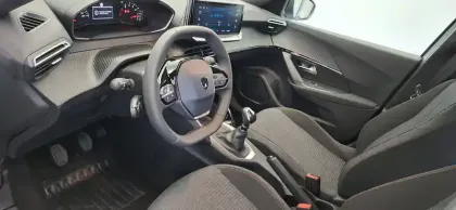 Photo 56 Peugeot 2008  100 S&S BVM6