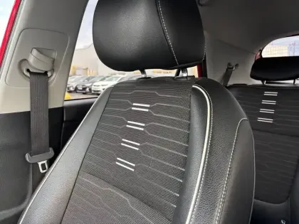 Photo 34 Kia Stonic  1.0 T-GDi 120 ch MHEV DCT7