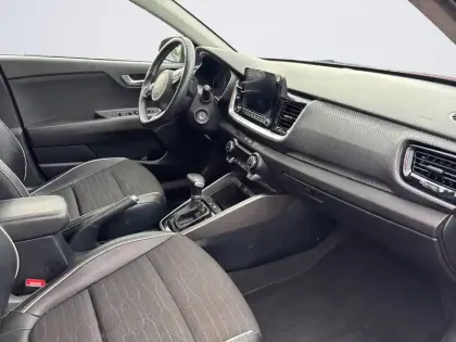 Photo 14 Kia Stonic  1.0 T-GDi 120 ch MHEV DCT7