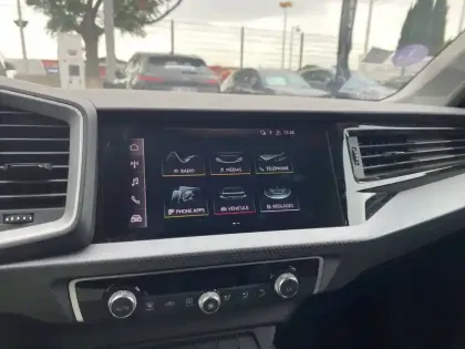 Photo 17 Audi A1  Sportback 25 TFSI 95 ch S tronic 7