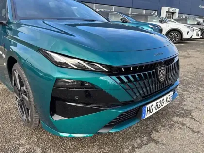 Photo 15 Peugeot 308  Hybrid 145 e-DCS6