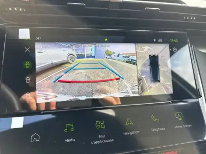 Photo 18 Peugeot 308  Hybrid 145 e-DCS6