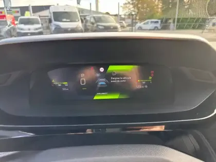 Photo 30 Peugeot 308  Hybrid 145 e-DCS6