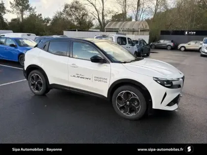 Photo 31 Alfa Romeo Junior  Elettrica 156 ch