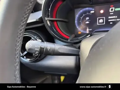 Photo 12 Alfa Romeo Junior  Elettrica 156 ch