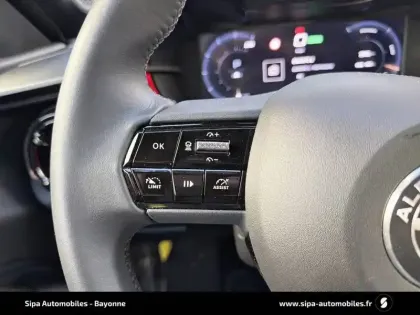 Photo 14 Alfa Romeo Junior  Elettrica 156 ch