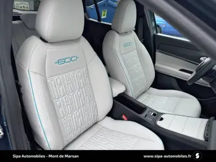 Photo 2 Fiat 600  T-Gen 3 1.2 Hybrid 145ch eDCT6