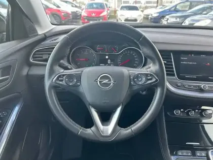 Photo 8 Opel Grandland X  1.2 Turbo 130 ch