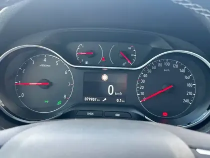 Photo 9 Opel Grandland X  1.2 Turbo 130 ch