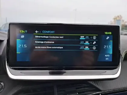 Photo 26 Peugeot 208  Electrique 50 kWh 136ch