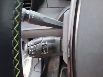 Photo 18 Peugeot 208  Electrique 50 kWh 136ch