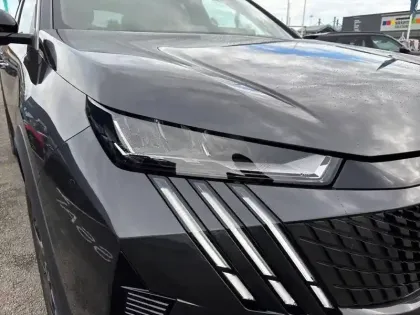 Photo 15 Peugeot 3008  Electrique 210 ch 73 kWh