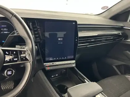 Photo 20 Renault Austral  E-Tech hybrid 200