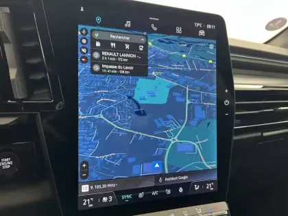 Photo 33 Renault Austral  E-Tech hybrid 200