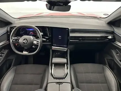 Photo 35 Renault Austral  E-Tech hybrid 200