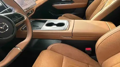 Photo 32 Mazda Mazda6 e 258 ch 68.8kWh