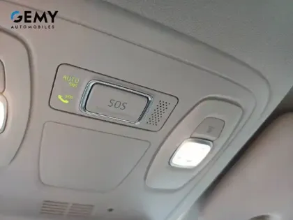 Photo 35 Renault Megane Mégane IV Estate PHEV 160