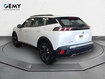 Photo 6 Peugeot 2008  PureTech 130 S&S BVM6