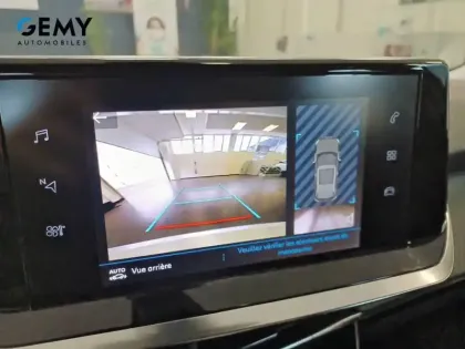 Photo 11 Peugeot 2008  PureTech 130 S&S BVM6