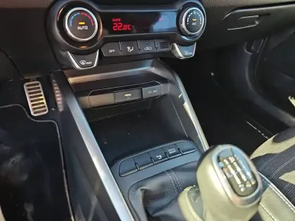 Photo 201 Kia Stonic  1.0 T-GDi 120 ch MHEV iBVM6