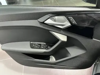 Photo 32 Audi A1  Sportback 25 TFSI 95 ch S tronic 7