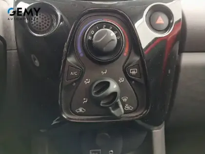 Photo 19 Peugeot 108  VTi 72ch S&S BVM5