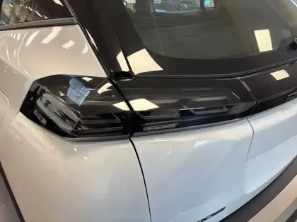 Photo 36 Peugeot 2008  100 S&S BVM6