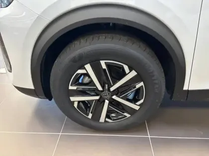 Photo 32 Peugeot 2008  100 S&S BVM6