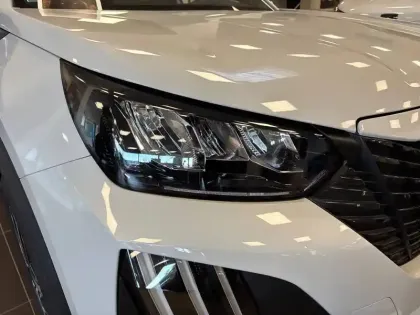 Photo 15 Peugeot 2008  100 S&S BVM6