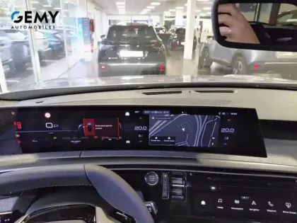 Photo 13 Peugeot 5008  Hybrid 145 e-DCS6