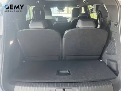 Photo 21 Peugeot 5008  Hybrid 145 e-DCS6