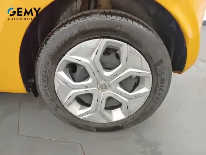 Photo 30 Renault Twingo  III E-Tech