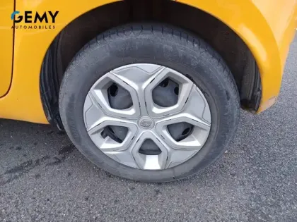 Photo 10 Renault Twingo  III E-Tech