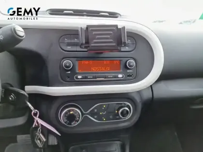 Photo 15 Renault Twingo  III E-Tech
