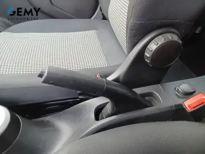 Photo 17 Renault Twingo  III E-Tech