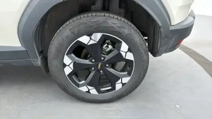 Photo 9 Dacia Duster  Hybrid 140