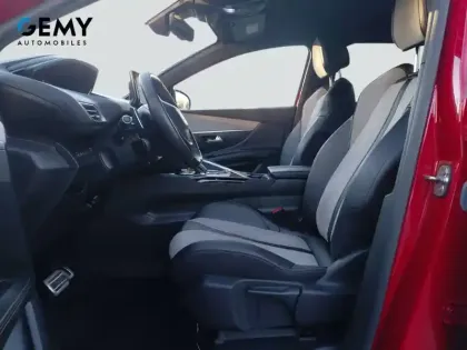 Photo 68 Peugeot 3008  Hybrid 225 e-EAT8