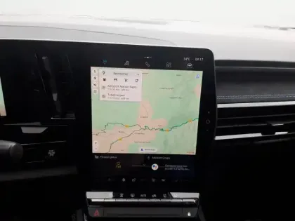 Photo 15 Renault Espace  E-Tech hybrid 200