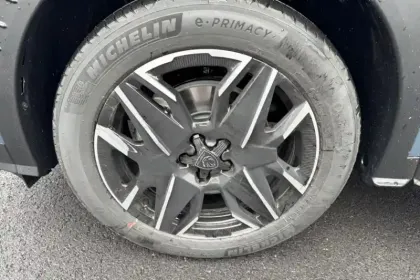 Photo 11 Peugeot 5008  Hybrid 145 e-DCS6