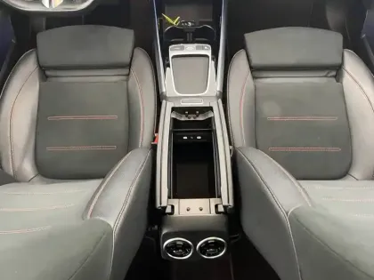 Photo 29 Mercedes GLA  200 d 8G-DCT