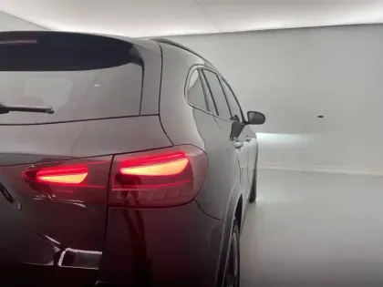 Photo 30 Mercedes GLA  200 d 8G-DCT