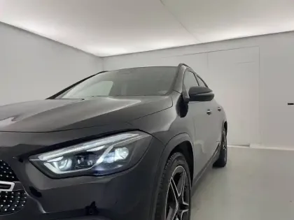 Photo 31 Mercedes GLA  200 d 8G-DCT