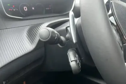 Photo 21 Peugeot 208  Hybrid 110 e-DCS6